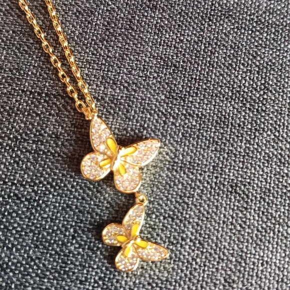 Neiman Marcus 18k Gold Plated Butterfly Necklace - Picture 4 of 4